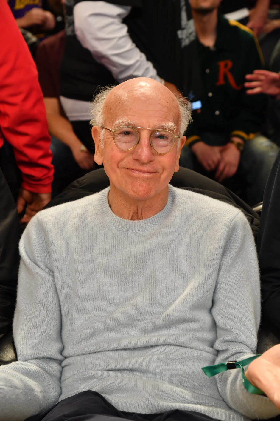 Umursamıyormuş Gibi Görünmekten Daha Havalı Hiçbir Şey Yok: Saçlarını Kaybettiğini Kabullenmek