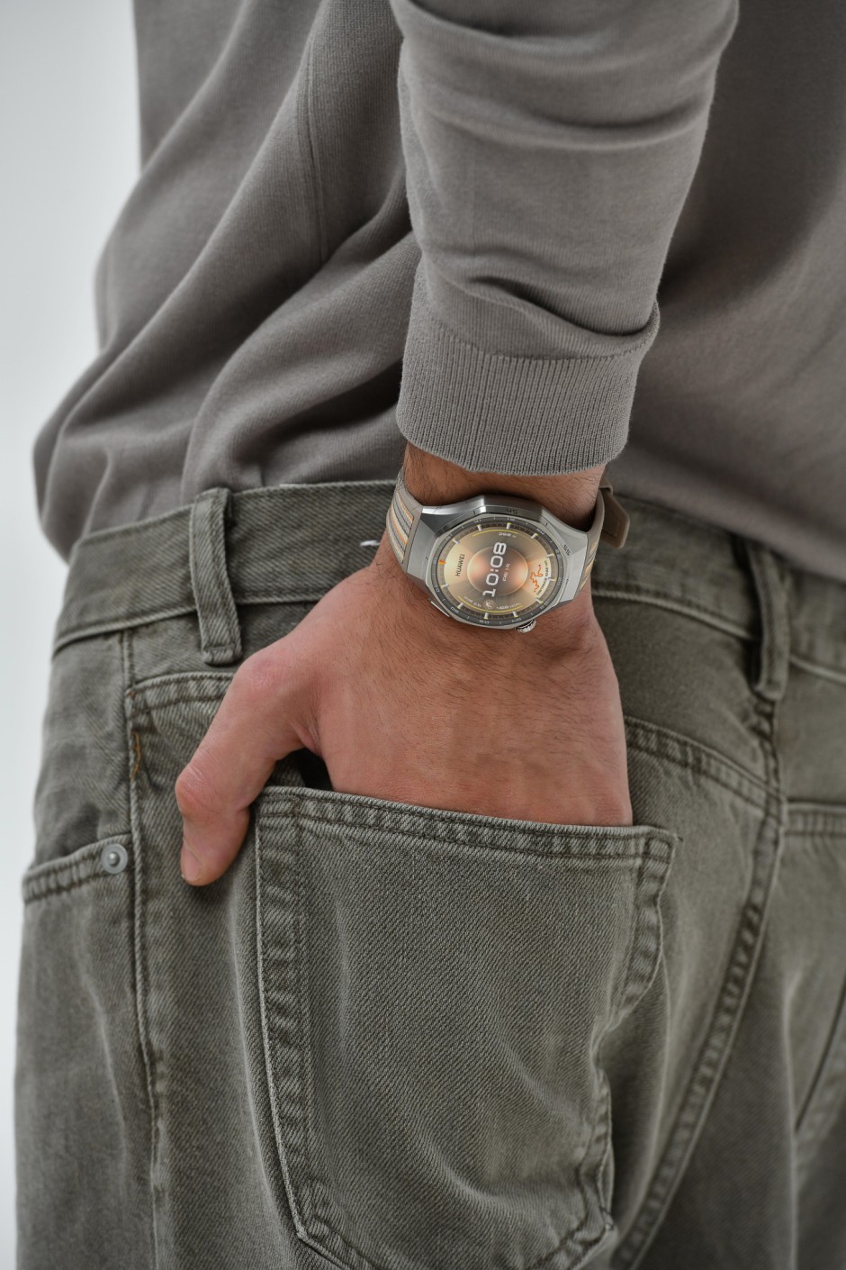 Huawei Watch GT6: Bir Akıllı Saatten Fazlası, Yeni Bir Moda İkonu