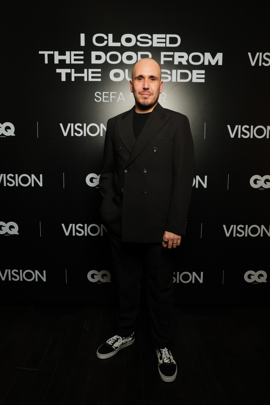 'Kapıyı Kışarıdan Kapattım' Sergisinin Açılışı, Vision Art Platform Çatısı Altında GQ Türkiye ile Gerçekleşti