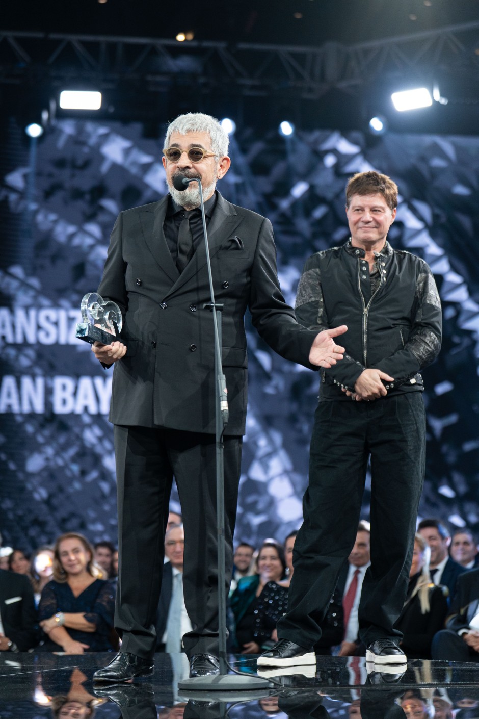 Okan Bayülgen ve Mirkelam