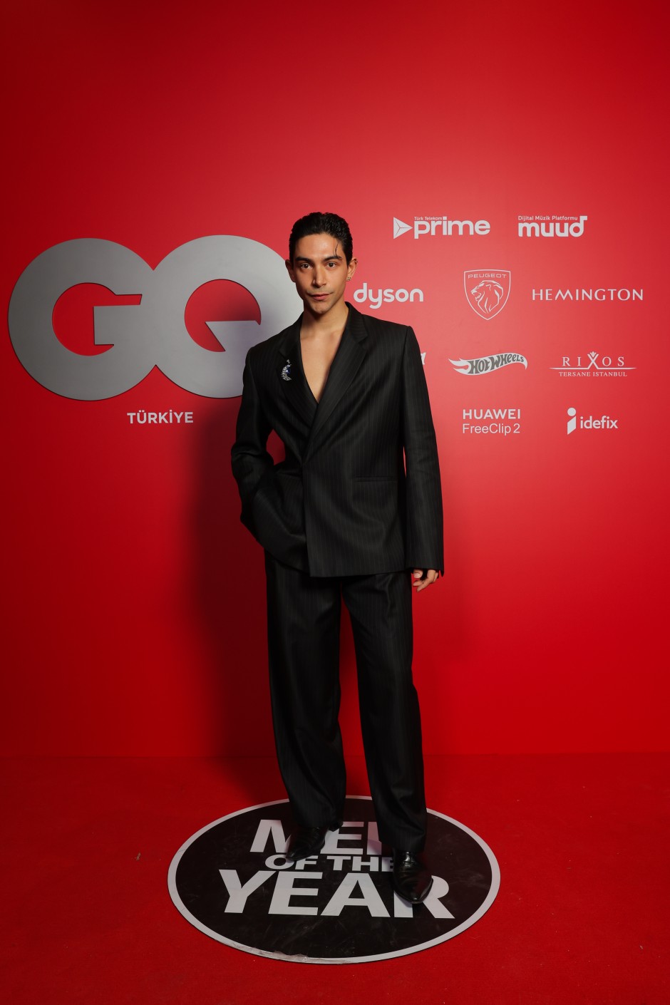 MOTY 2025 Kırmızı Halısında Kimler Var?