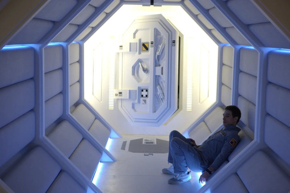 Pluribus ve Kozmik Yalnızlığı Merkeze Alan 10 Yapım