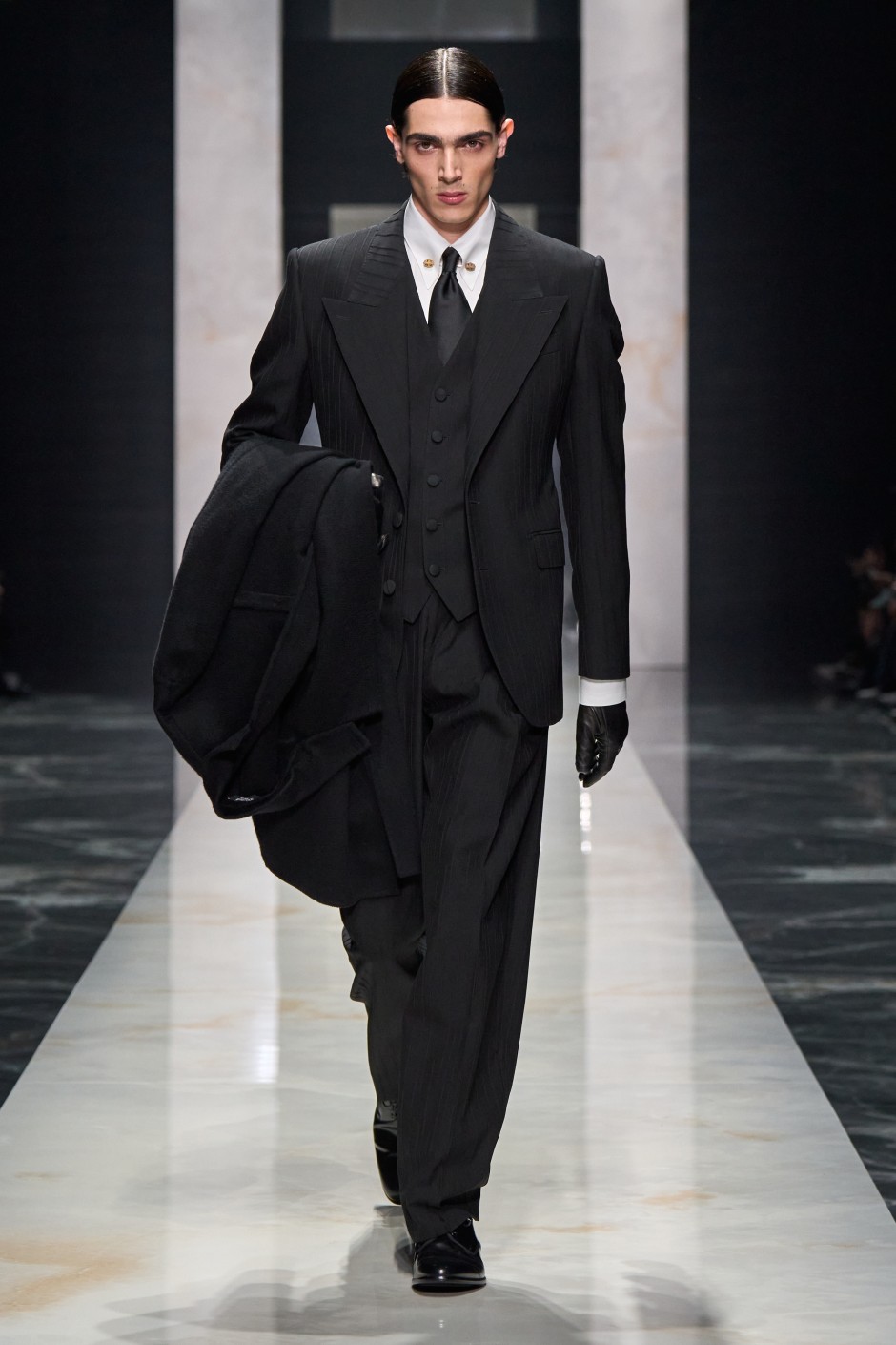 Milano Moda Haftası : Dolca&Gabbana Sonbahar/Kış 2026, Portrait of a Man