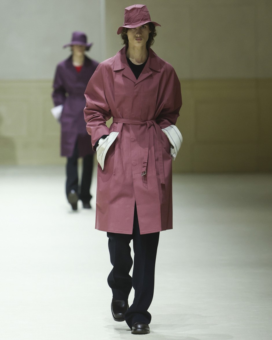 Moda Dünyası Neden Prada İçin Deli Oluyor?