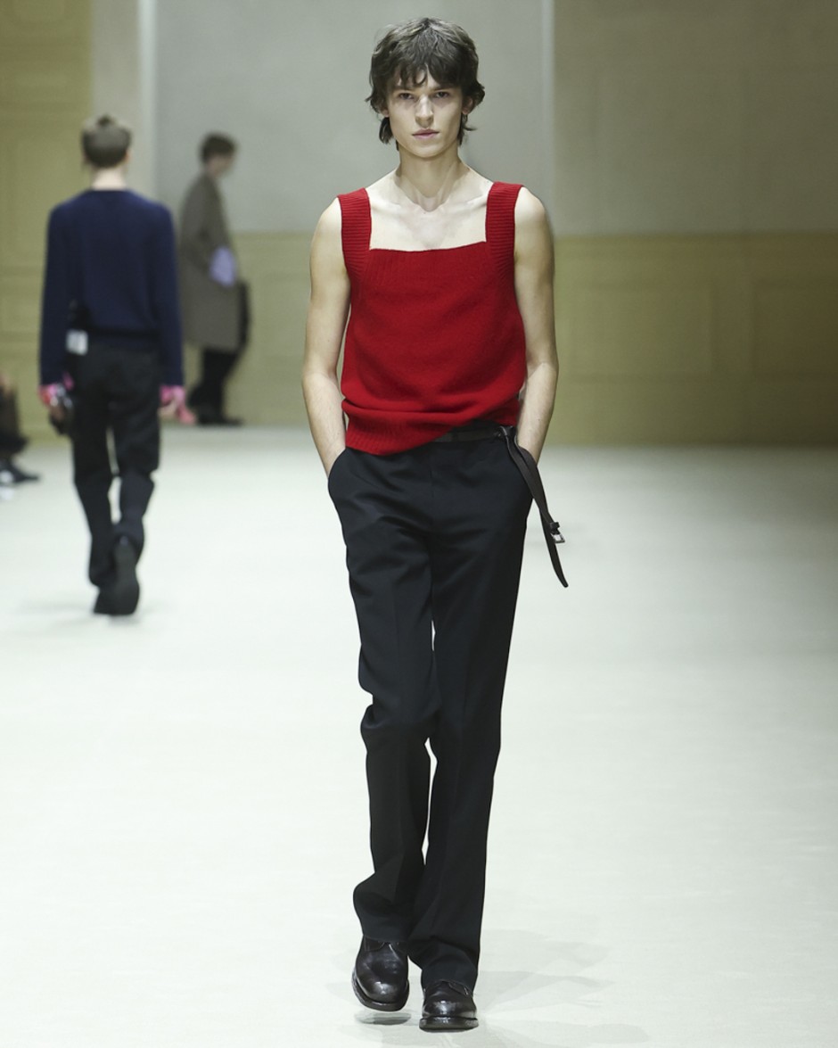 Moda Dünyası Neden Prada İçin Deli Oluyor?