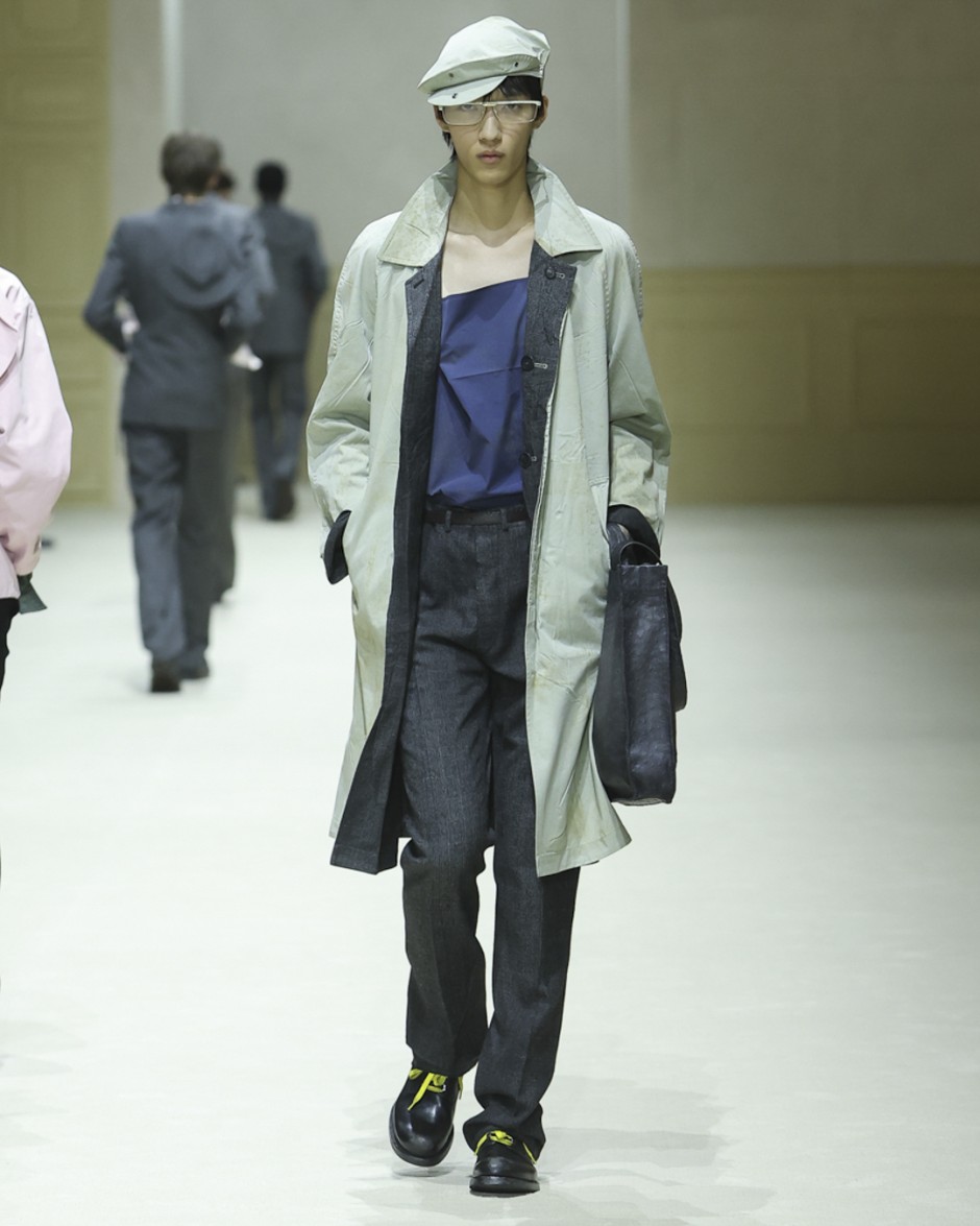 Moda Dünyası Neden Prada İçin Deli Oluyor?