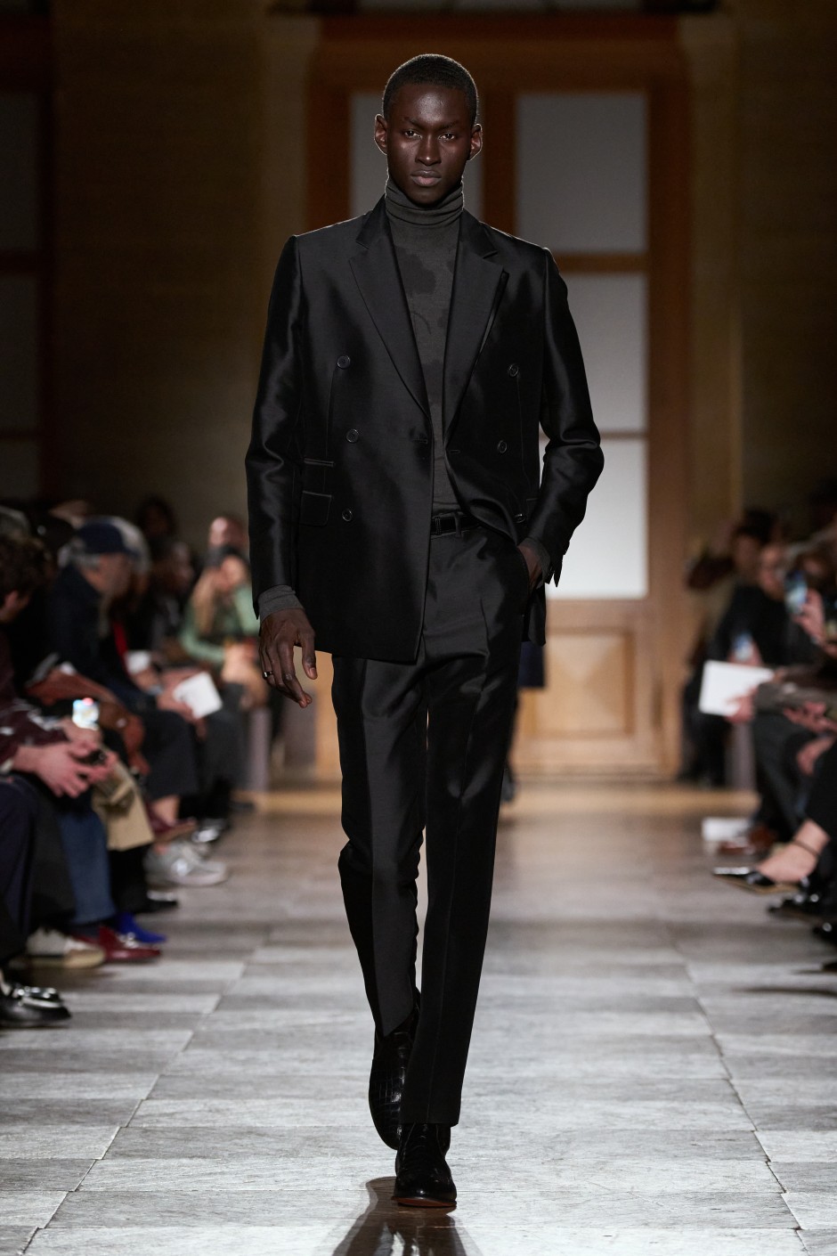 Hermès’te Bir Erkek Giyim Efsanesinin Son Dansı