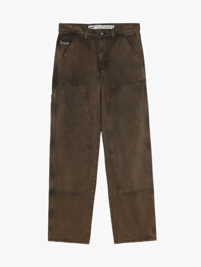 Erkekler İçin Yıl Boyunca Giyilebilecek En İyi 9 Jean