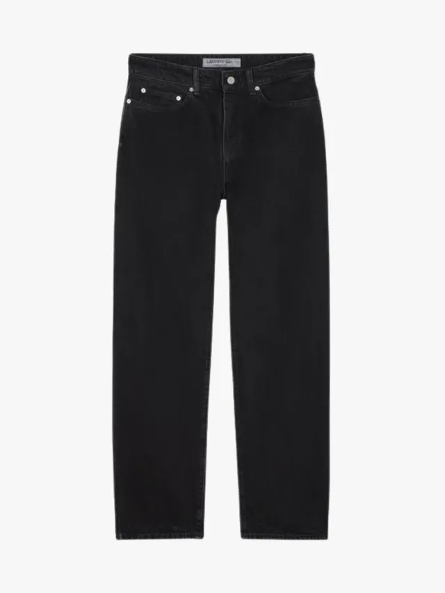 Erkekler İçin Yıl Boyunca Giyilebilecek En İyi 9 Jean