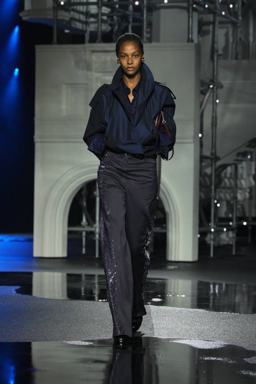 Londra Moda Haftası: Burberry Kış 2026