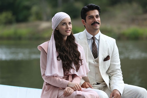 Türk Romanlarından Uyarlanan En Yüksek IMDb Puanlı 10 Dizi Türk Romanlarından Uyarlanan En Yüksek IMDb Puanlı 10 Dizi