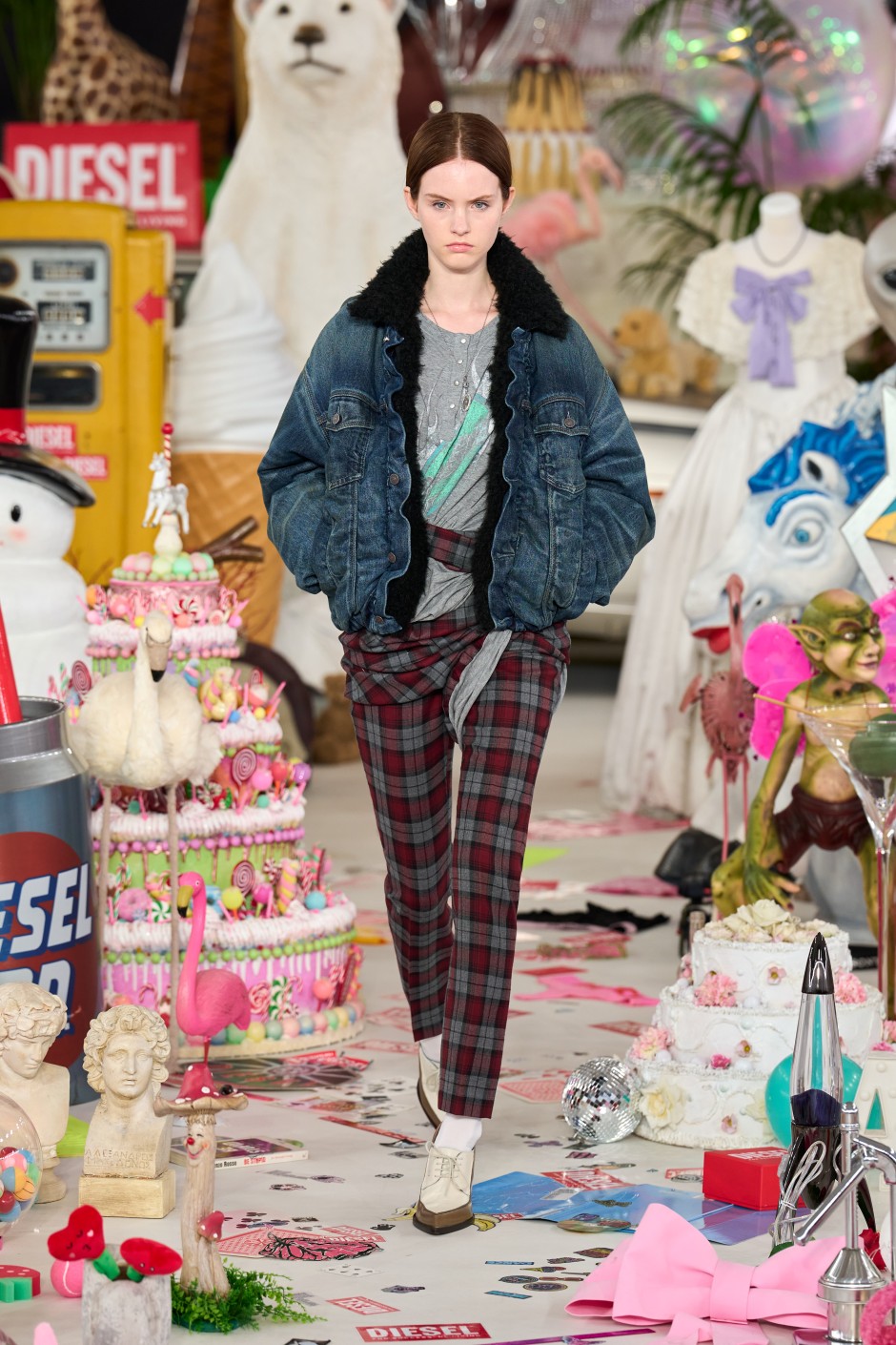 'Walk of No Shame' Sahiplen. Yaşa. Kendin ol.