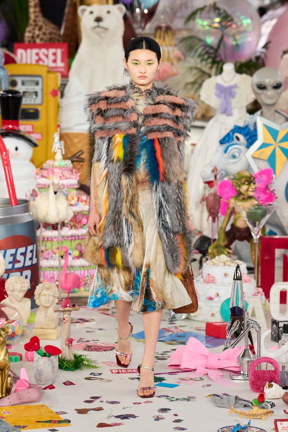 'Walk of No Shame' Sahiplen. Yaşa. Kendin ol.