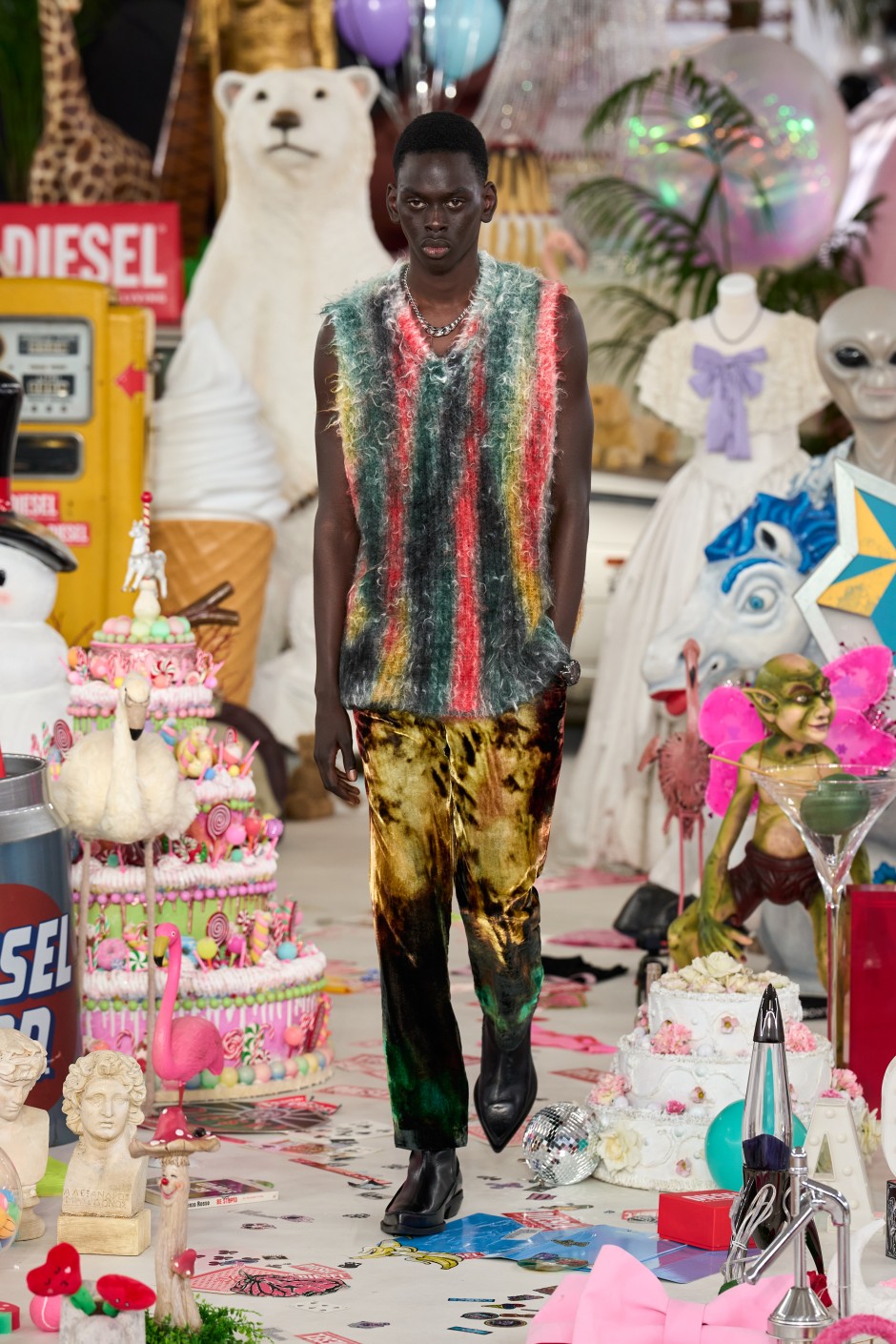 'Walk of No Shame' Sahiplen. Yaşa. Kendin ol.