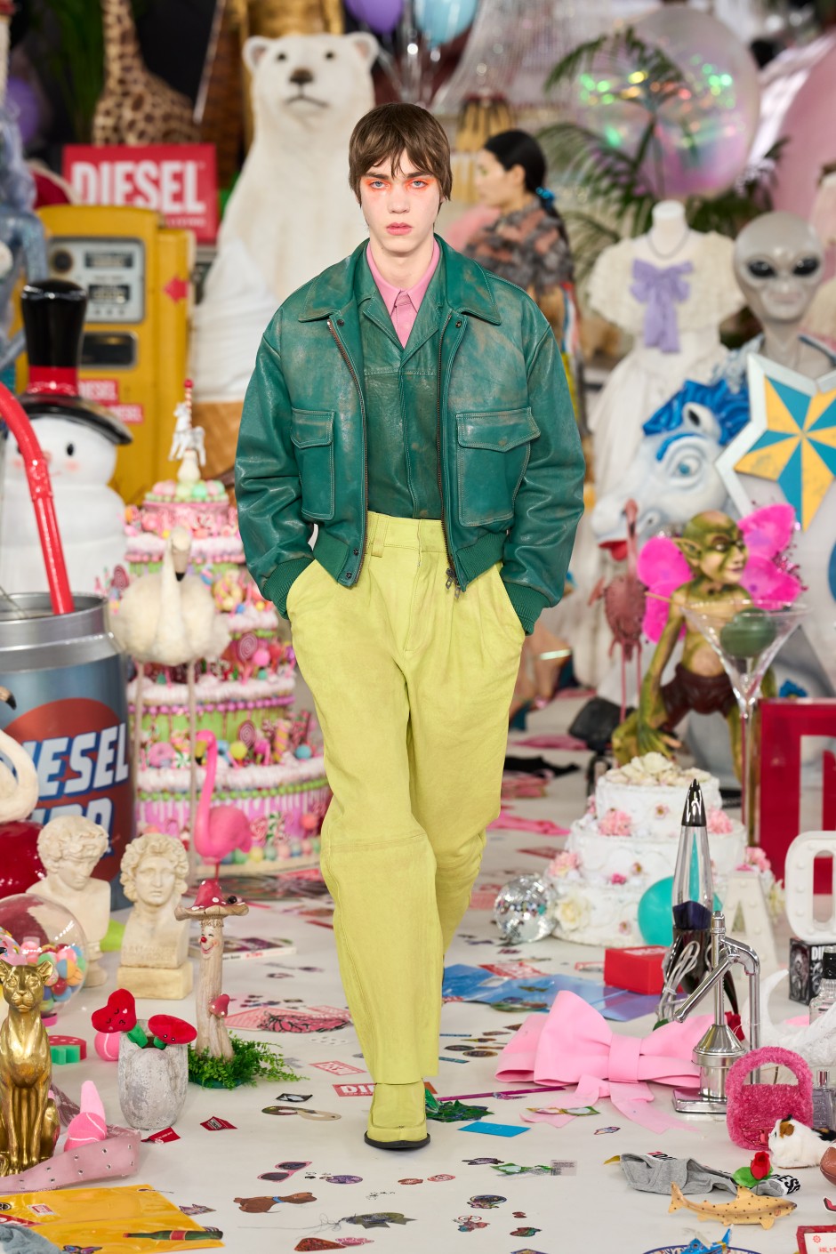 'Walk of No Shame' Sahiplen. Yaşa. Kendin ol.