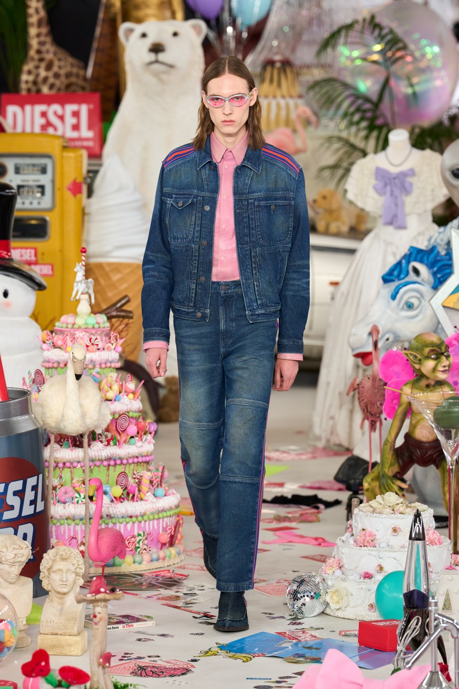 'Walk of No Shame' Sahiplen. Yaşa. Kendin ol.