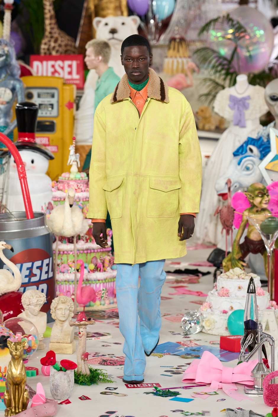 'Walk of No Shame' Sahiplen. Yaşa. Kendin ol.