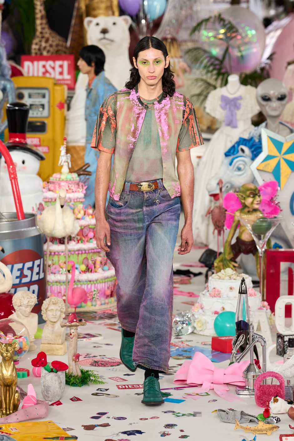 'Walk of No Shame' Sahiplen. Yaşa. Kendin ol.