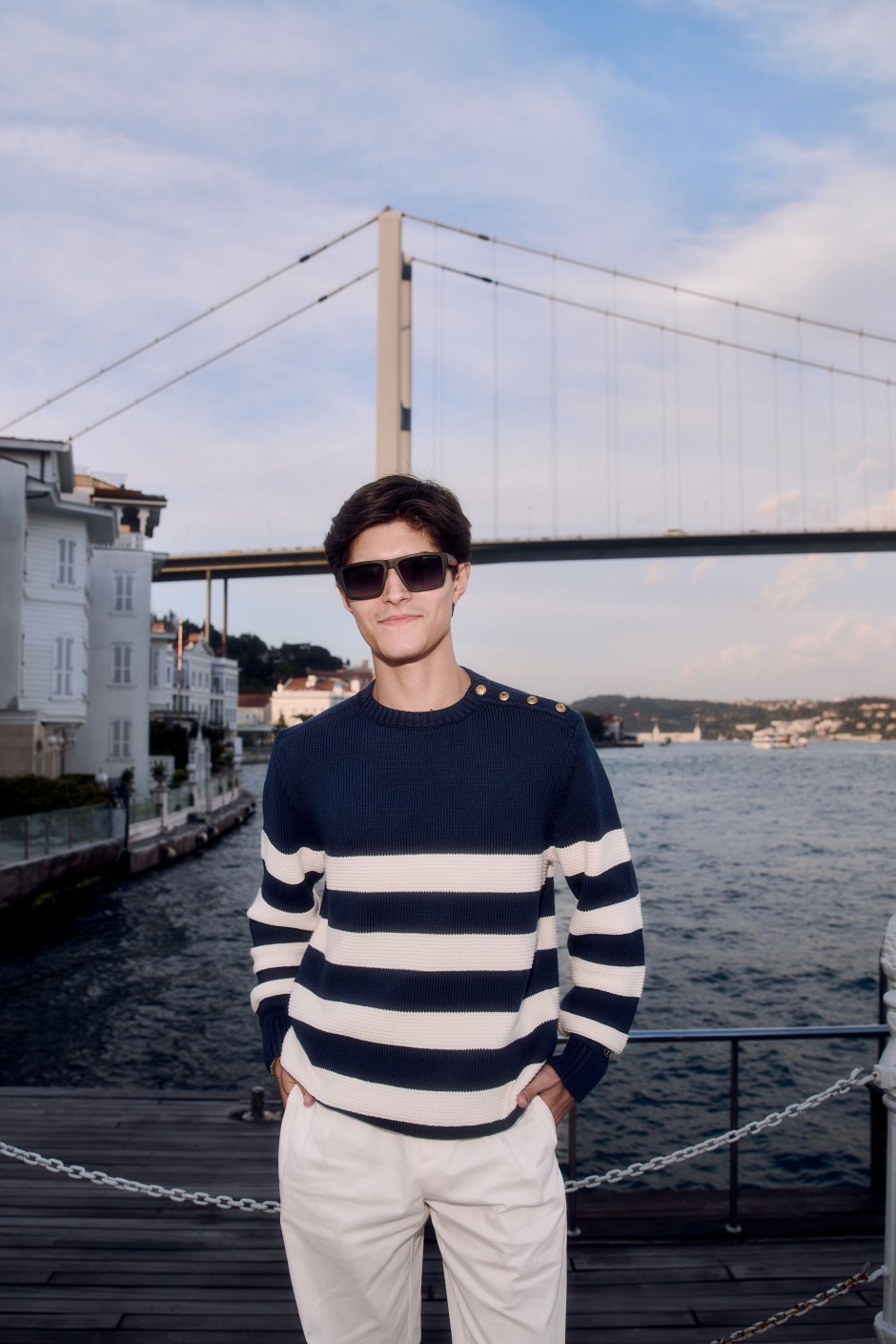 Tommy Hilfiger, Marco Asensio ile İstanbul'da İlkbahar 2026 Gözlük Kampanyasını Kutladı