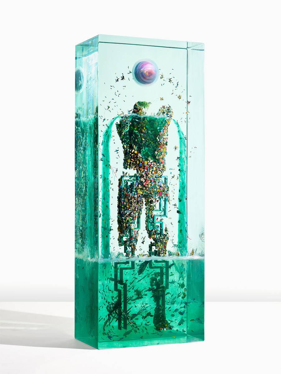 Donmuş Sinema: Dustin Yellin ile Bilincin Yolculuğu