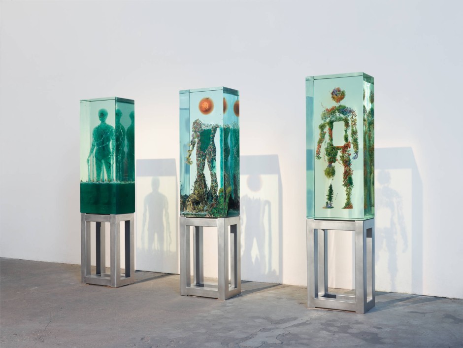 Donmuş Sinema: Dustin Yellin ile Bilincin Yolculuğu