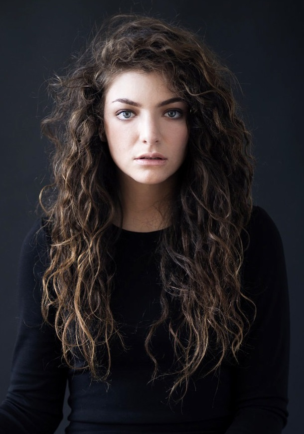 Grammy gecesinin yıldızı Lorde