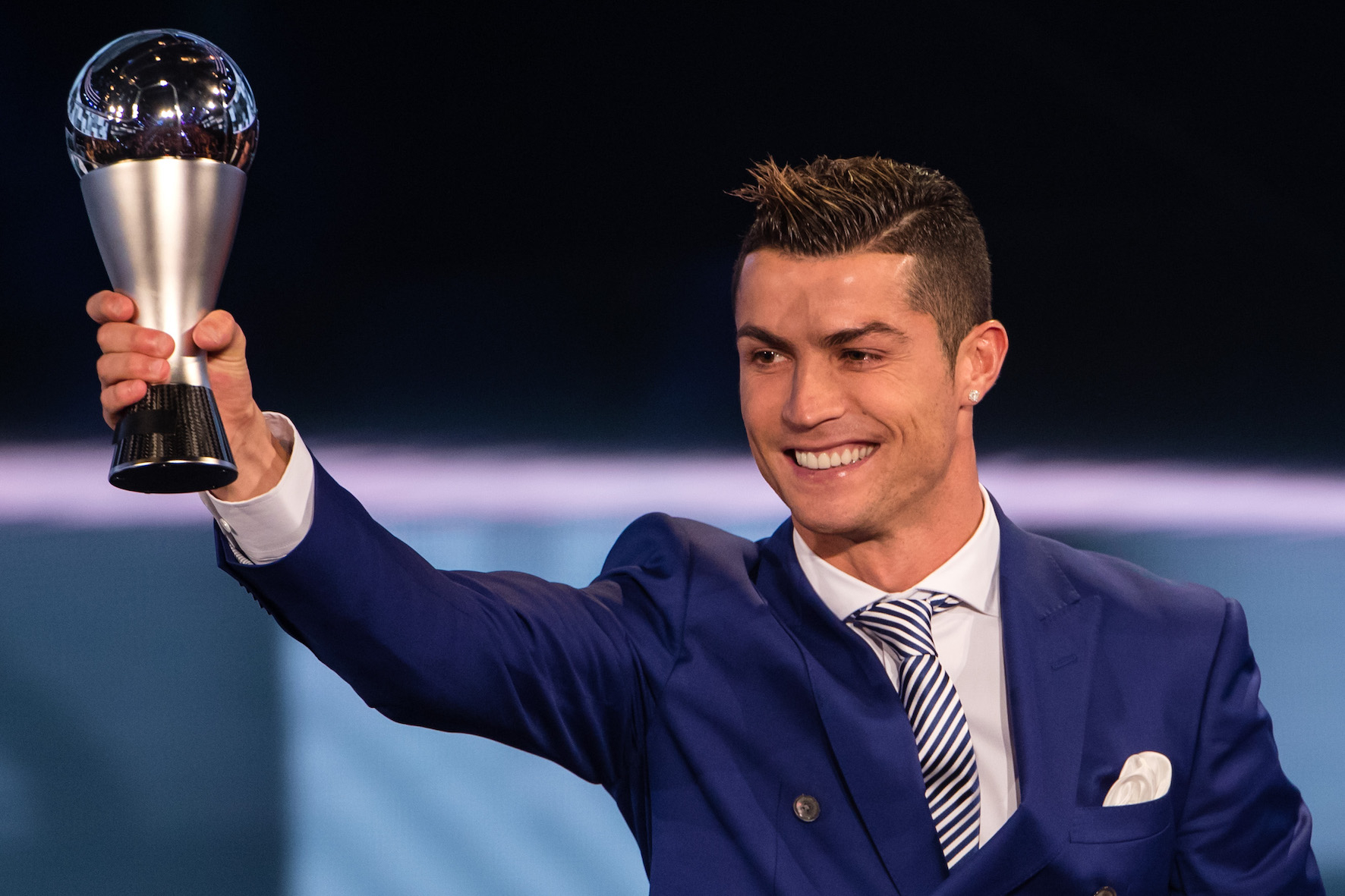 Christiano Ronaldo FIFA Ödülü’nü Dördüncü Kez Kazandı