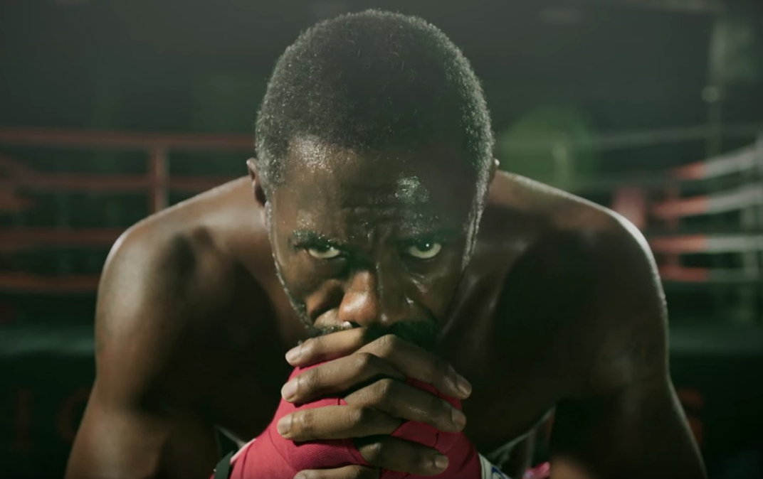 İdris Elba'nın Kickboxer Vücudu