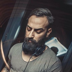 Ev Partisinde Çalınacak 10 Şarkı by DJ Gürhan