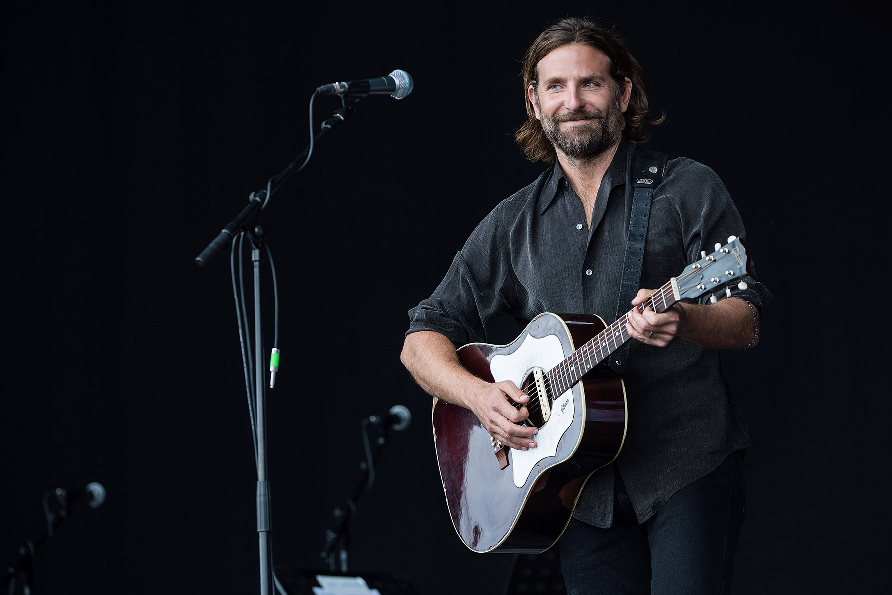 Bradley Cooper’ın sakal evrimi