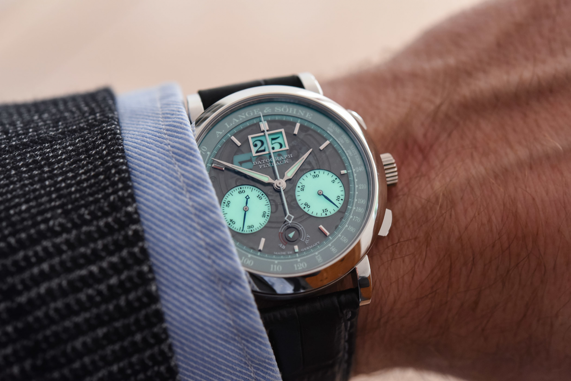 A. Lange Sohne nin Yeni Saati Datograph Up Down Lumen