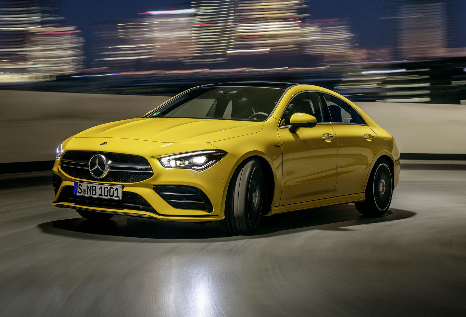 Mercedes-AMG’nin Yeni Modeli: CLA 35