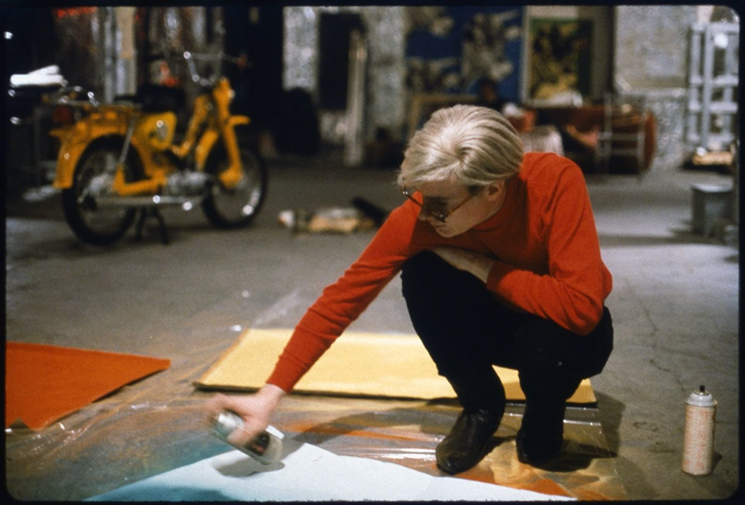 Andy Warhol’un Dünyasına Doğru Bir Yolculuk