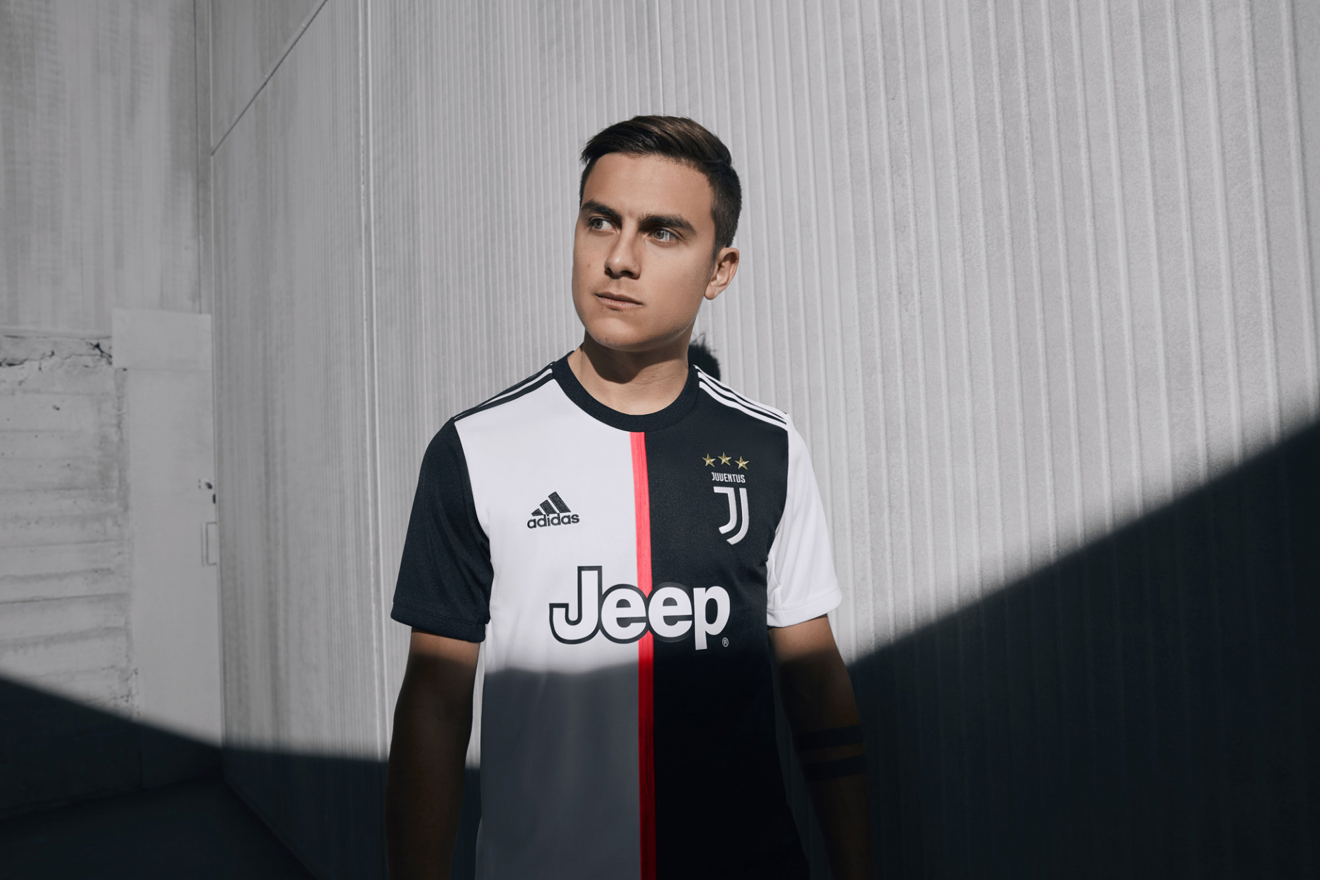 adidas İmzasıyla Juventus’un Yeni Sezon Formaları