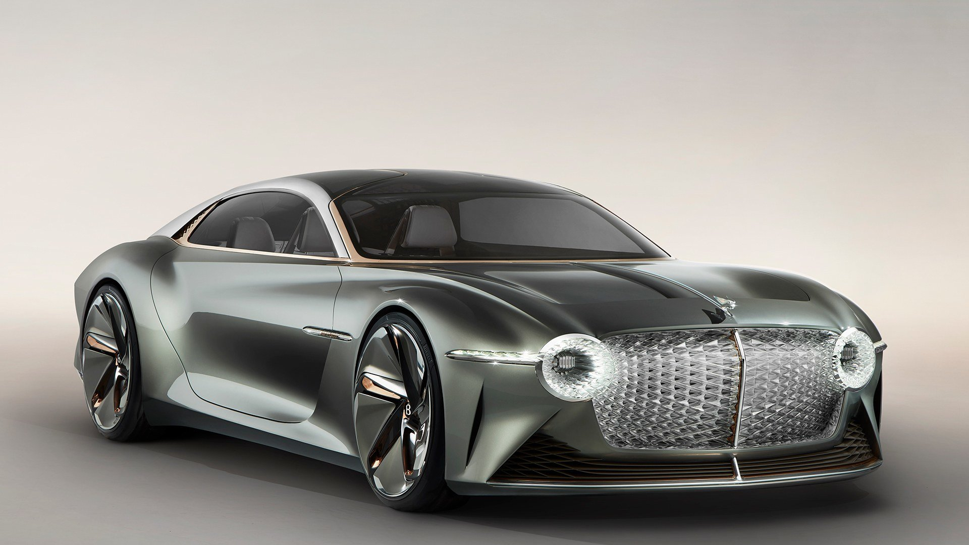 Bentley’in Elektrikli Canavarı: EXP 100 GT