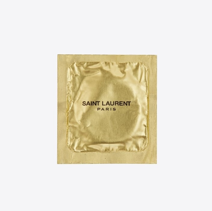 Saint Laurent Prezervatifleri Geliyor!