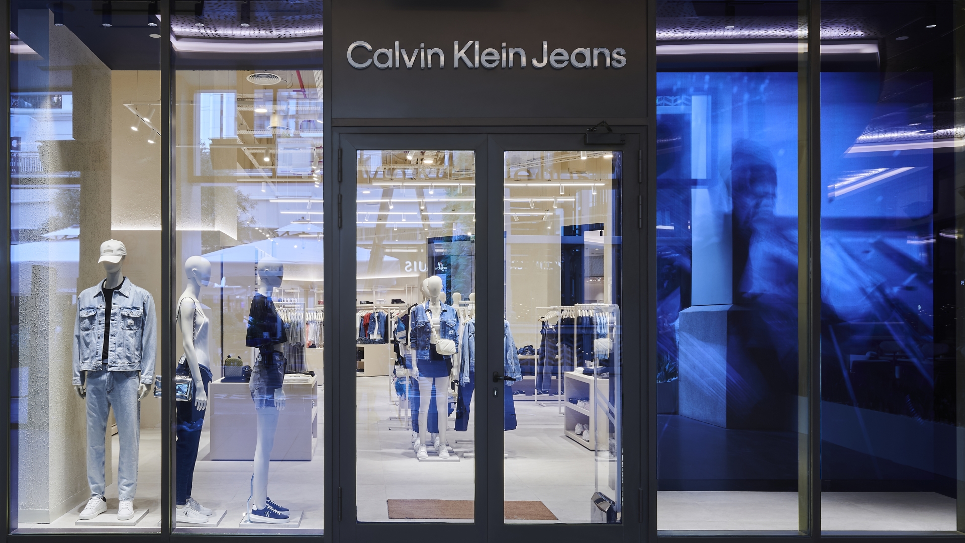 Calvin Klein Jeans Mağazası