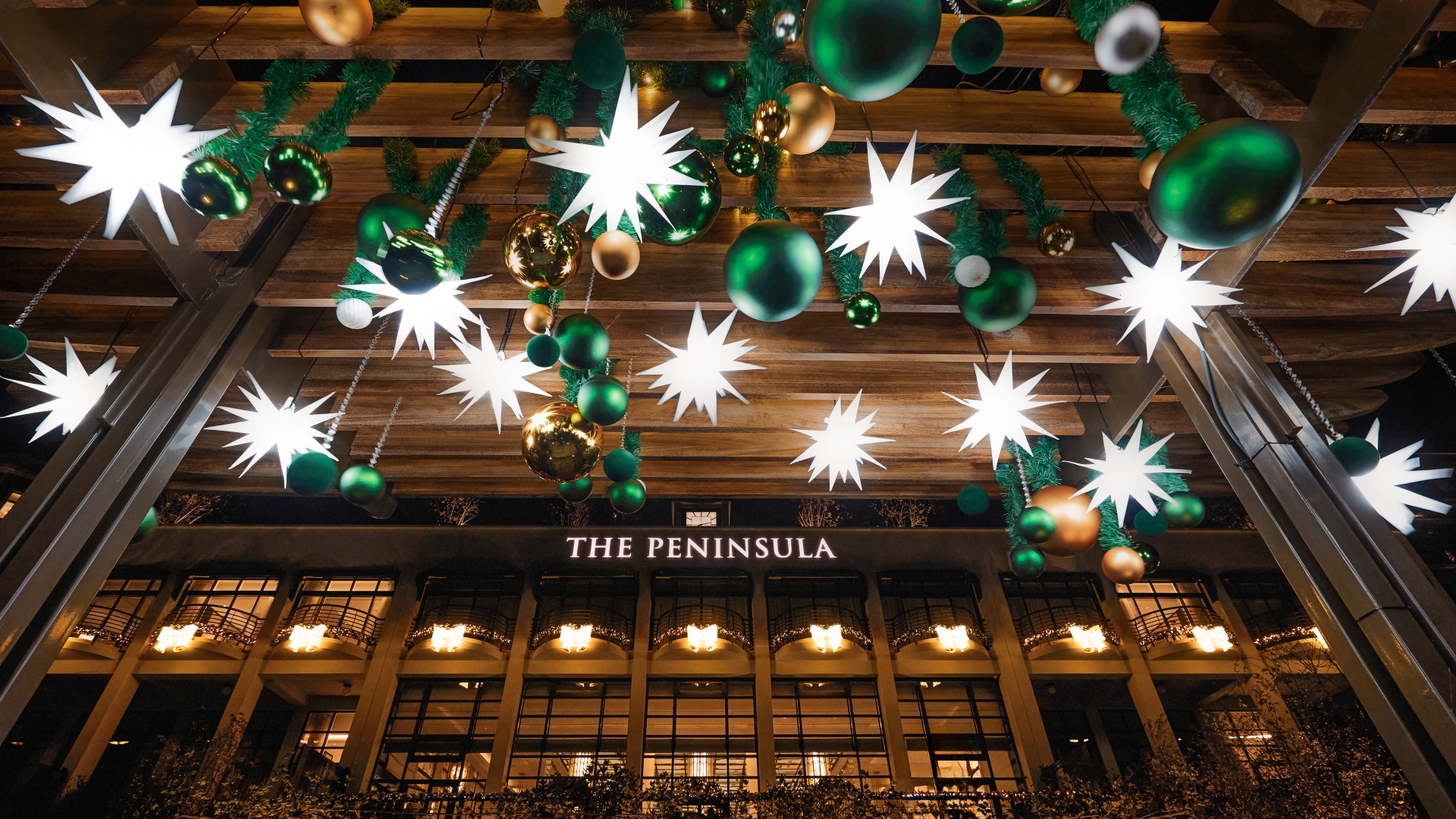 The Peninsula Istanbul’da Rendez-Vous At Midgnight Teması İle Yılbaşı Galası