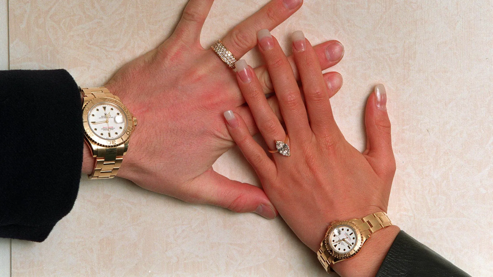 Bir Kadın Saat Uzmanına Göre Eşiniz ya da Sevgiliniz İçin Saat Nasıl Almalısınız?