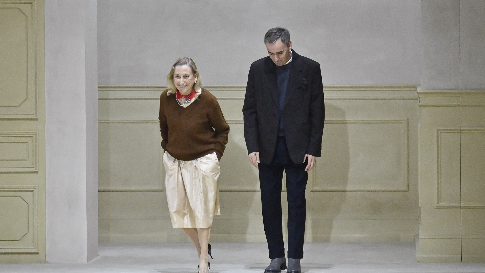 Moda Dünyası Neden Prada İçin Deli Oluyor?