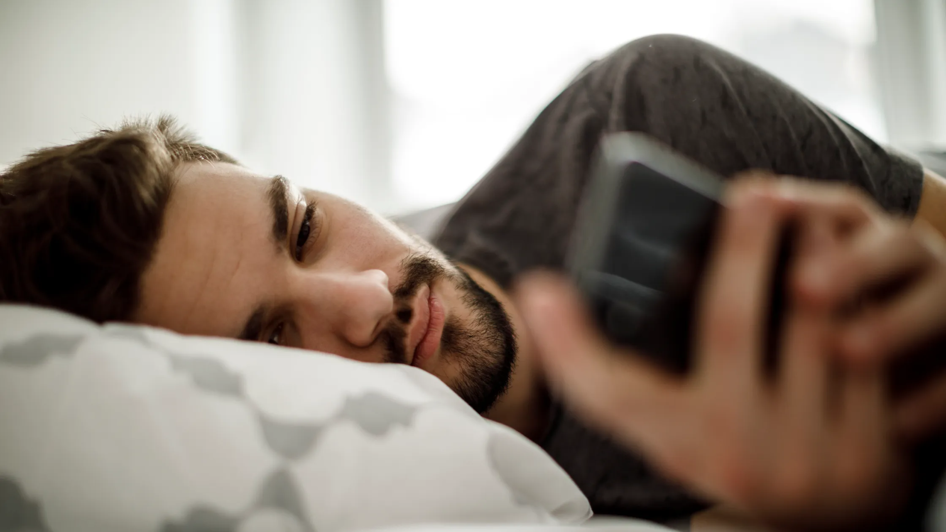 Sabah Uyanmak İçin Neden Birden Fazla Alarm Kurmamalısınız?