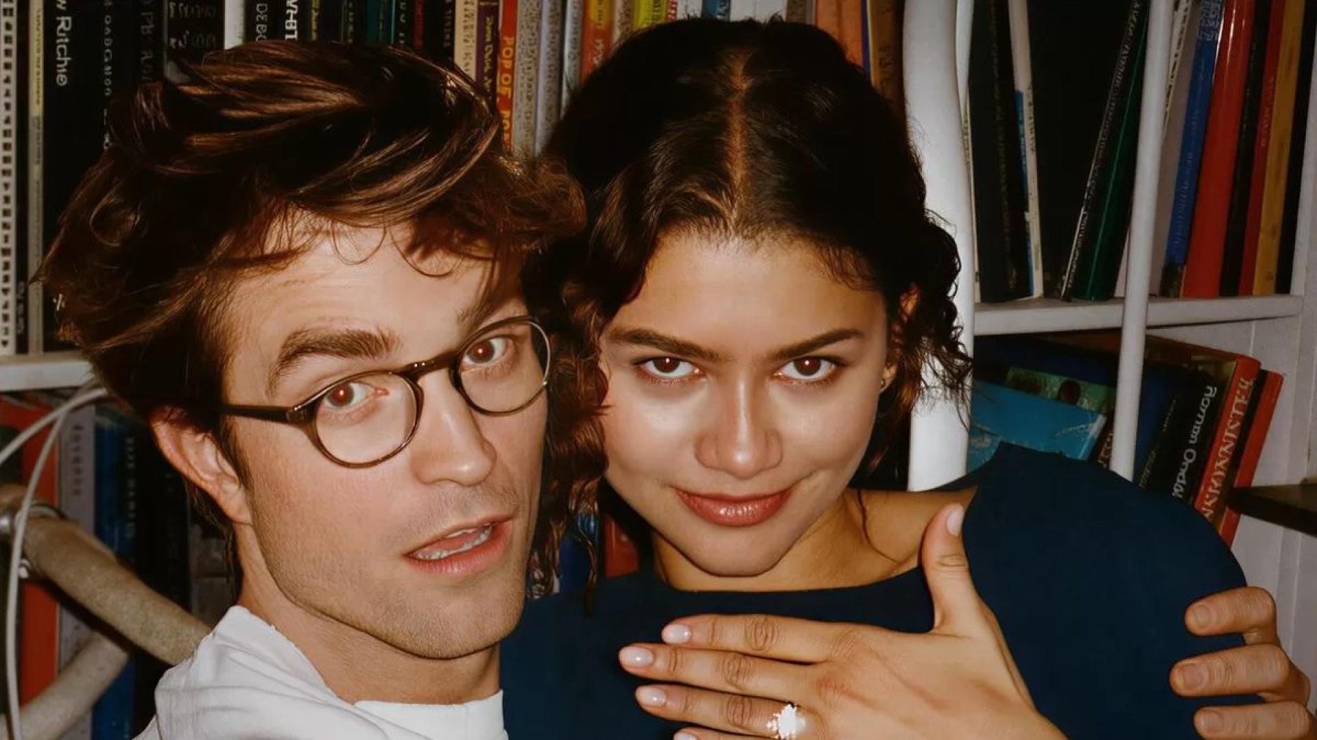 Robert Pattinson’ın The Drama filmindeki hali, bana (yeniden) gözlük takmak istememi sağladı