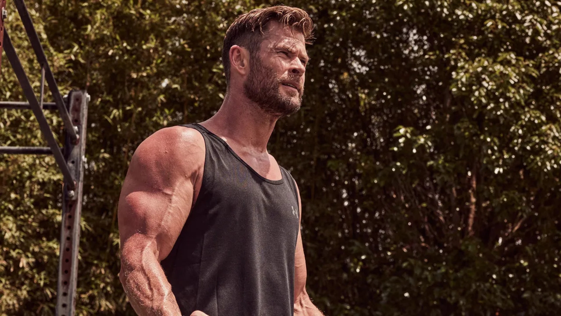 Chris Hemsworth'un Tatilde Yapılabilecek Tam Vücut Antrenmanı
