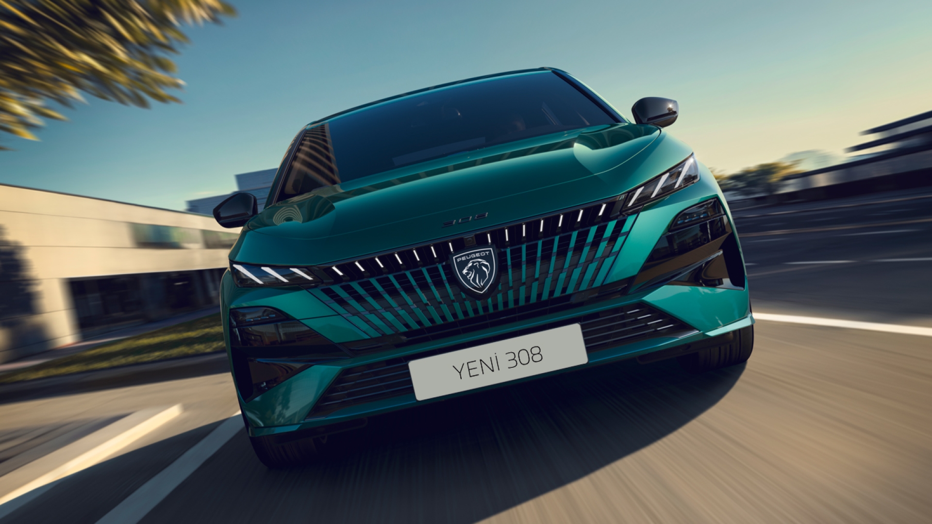 Yeni Peugeot 308 Türkiye'de!