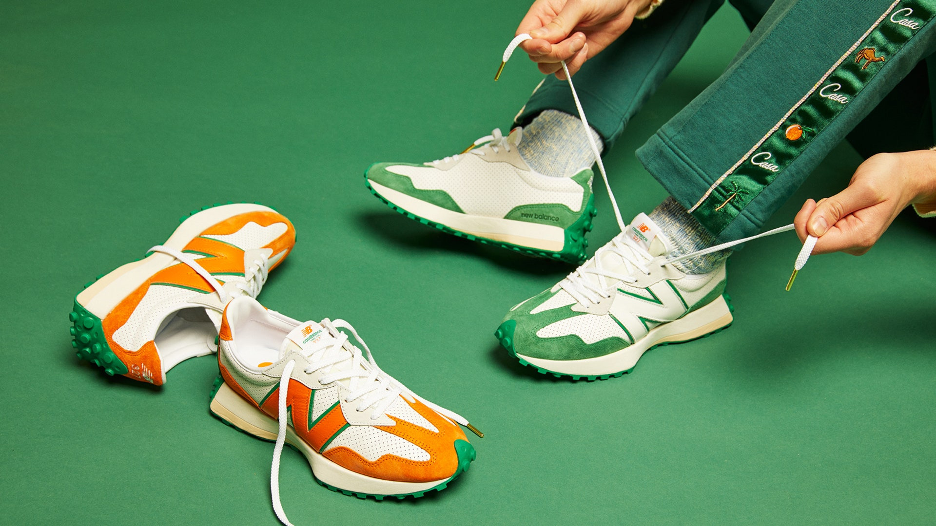 26.5 箱有 Casablanca x New Balance ms327 Yaz Stilinizin Yeni Sneaker'ı: Casablanca x New Balance 327 Idéaliste